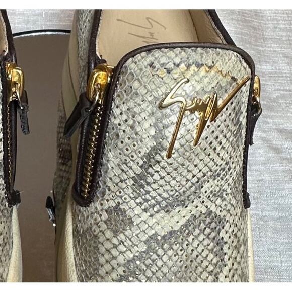 Giuseppe Zanotti Women 37.5 Python Print Low-Top Slip on Sneakers Gold Zippers - Picture 9 of 14